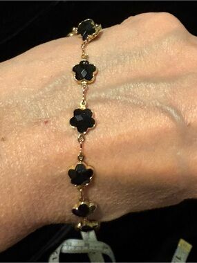 Gold Link Bracelet with Black Clover Stones